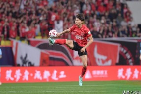 pgsoftgaming-成都蓉城迎葡超关键赛，窗口期复出首秀，底气十足，身体对抗强度拉满-pgsoftgaming