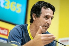 PG soft game-法兰克福清晨防线松动，志在西甲名次提升，压力陡增，赛程密集仍需轮换的简单介绍-PG soft game